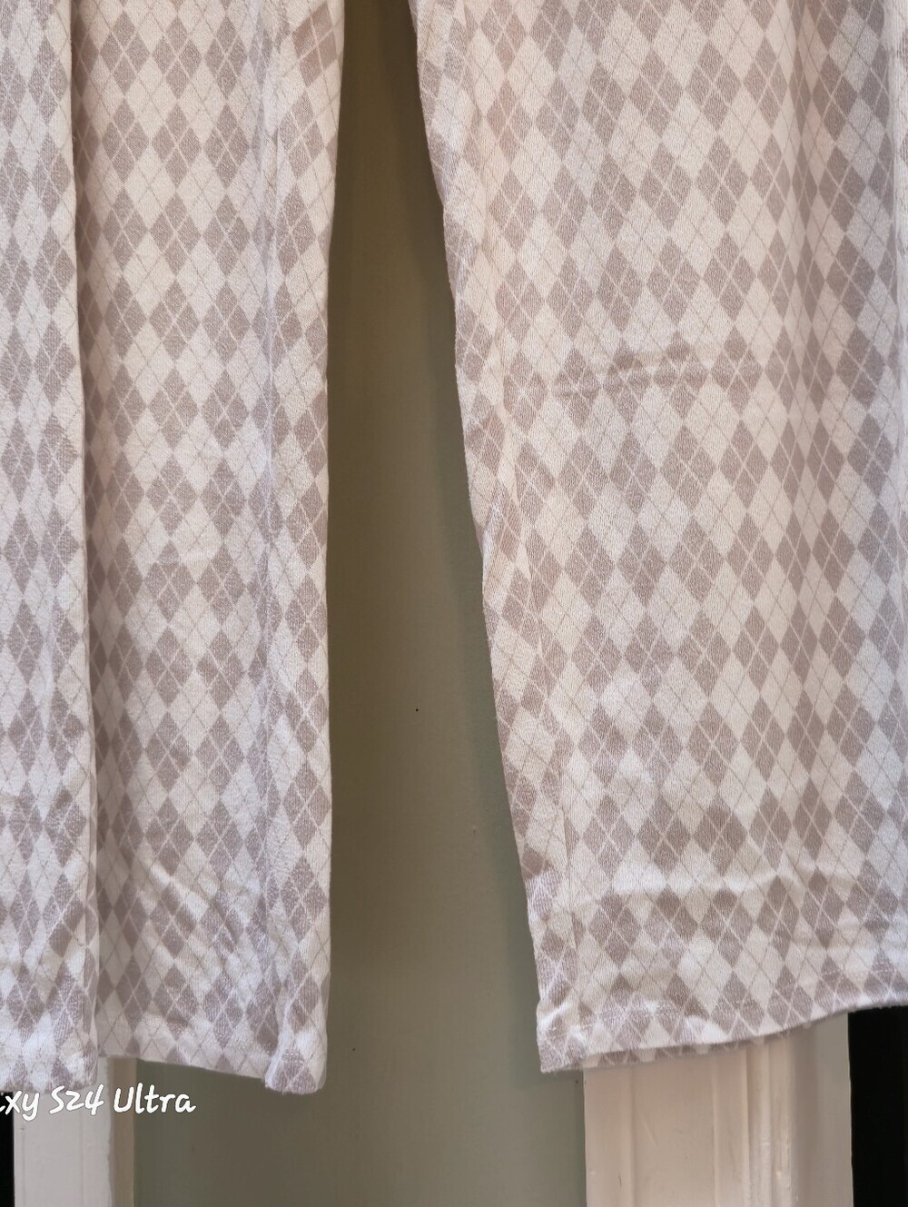 MLB Gray Diamond Pattern PJ Set - Picture 7 of 9